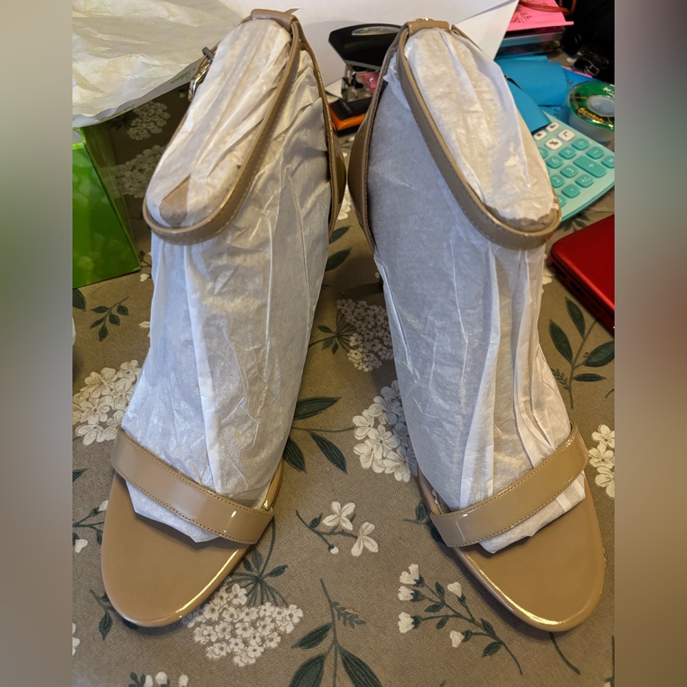 Sam Edelman Patti Beige High Heels. Size 12 Medium. NIB.